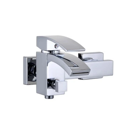 Eisl WATERFALL Wannenfüllarmatur Chrom 1 Eisl WATERFALL Wannenfüllarmatur Chrom